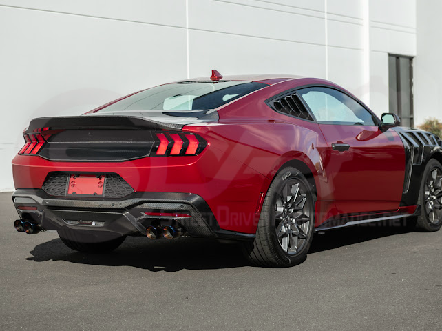 2024-UP FORD MUSTANG S650 | REAR LICENSE PLATE FRAME TRIM COVER